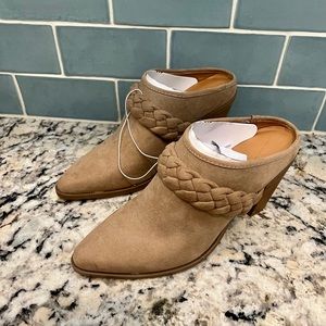 Brand New Woman’s Heeled Mules with Memory Foam